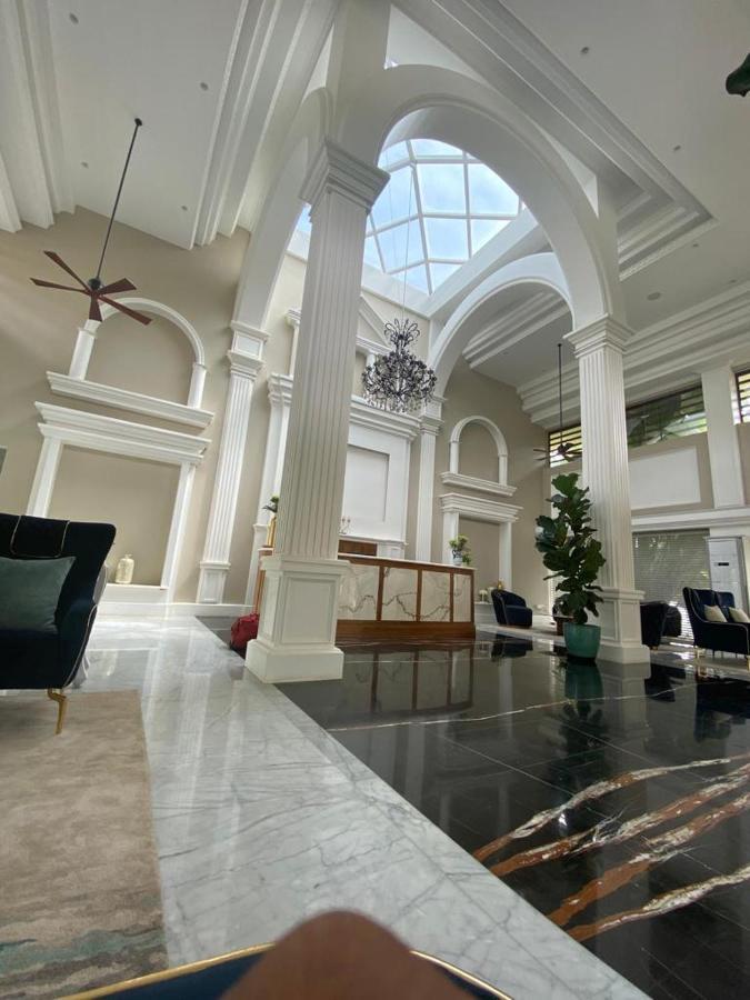 Отель Nambiar Club Bellezea Kammasandra Экстерьер фото